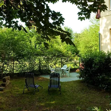 Campus Anton Apartment *